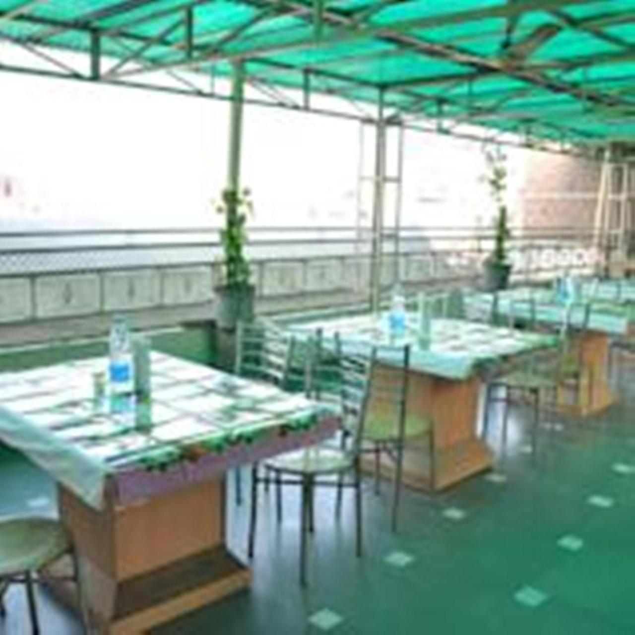 Hotel O Mahipalpur Inn ニューデリー エクステリア 写真
